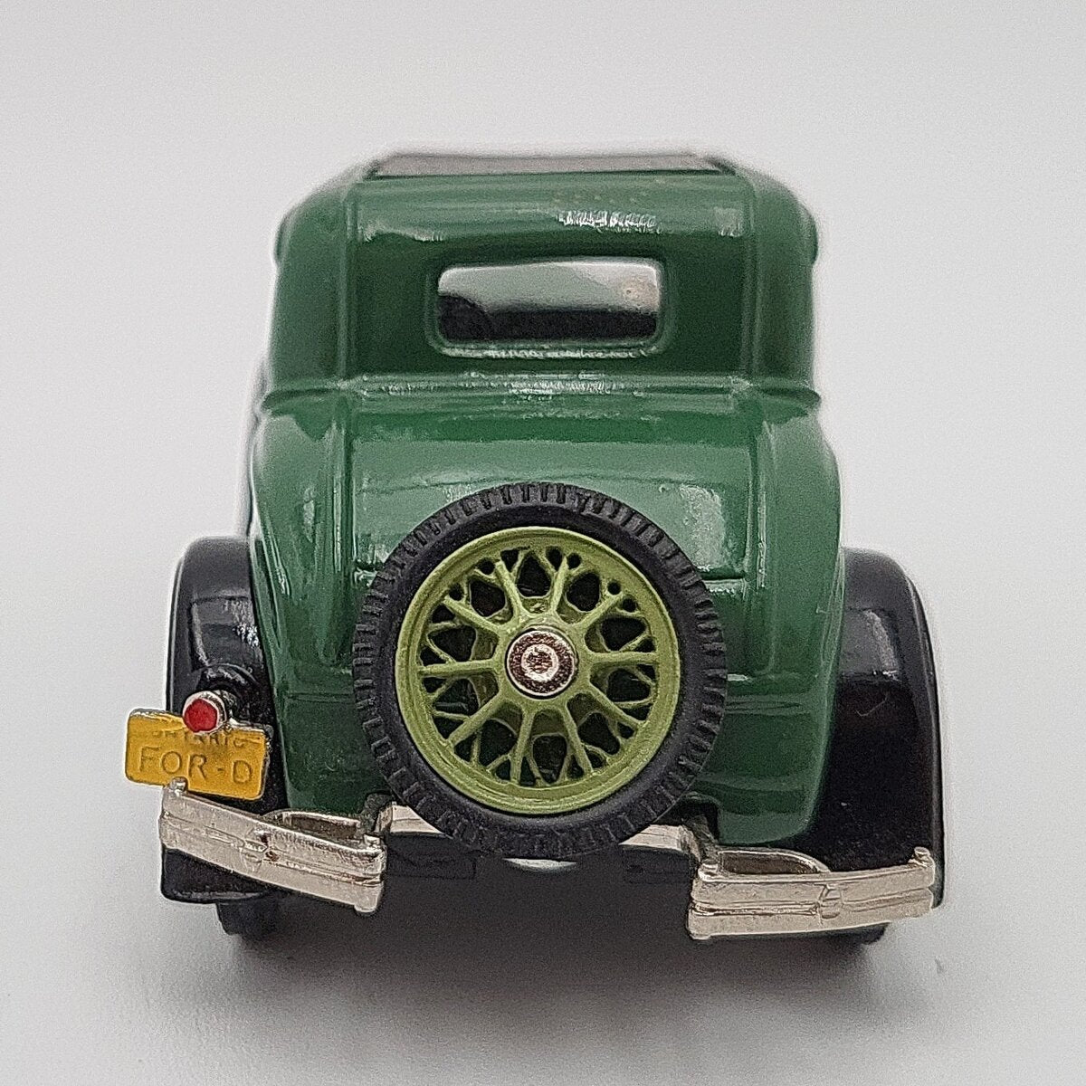 Brooklin Models 5 1:43 1930 Ford Model A Tudor Car EX