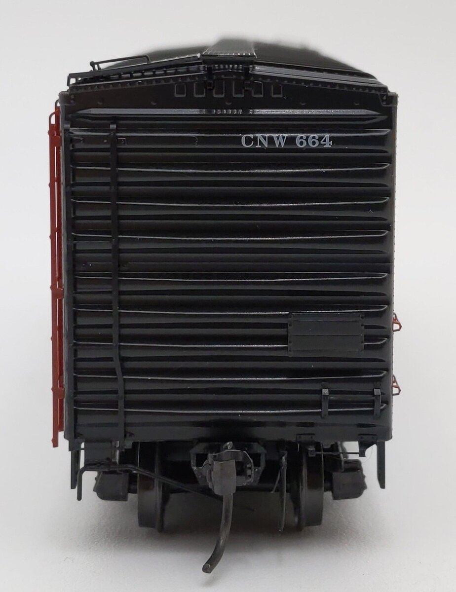 Kadee 4505 HO CNW 40' PS-1 Boxcar w/ #2100 Scale Coupler #664 EX/Box