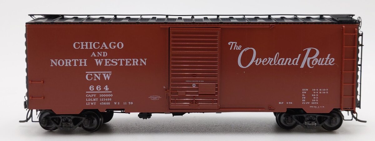 Kadee 4505 HO CNW 40' PS-1 Boxcar w/ #2100 Scale Coupler #664 EX/Box
