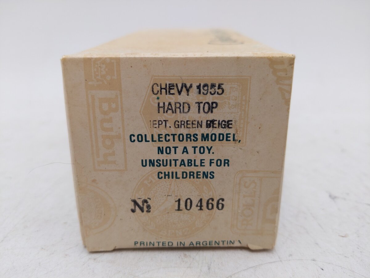 Collector's Classics 10466 1:43 Chevrolet Hard Top VG/Box