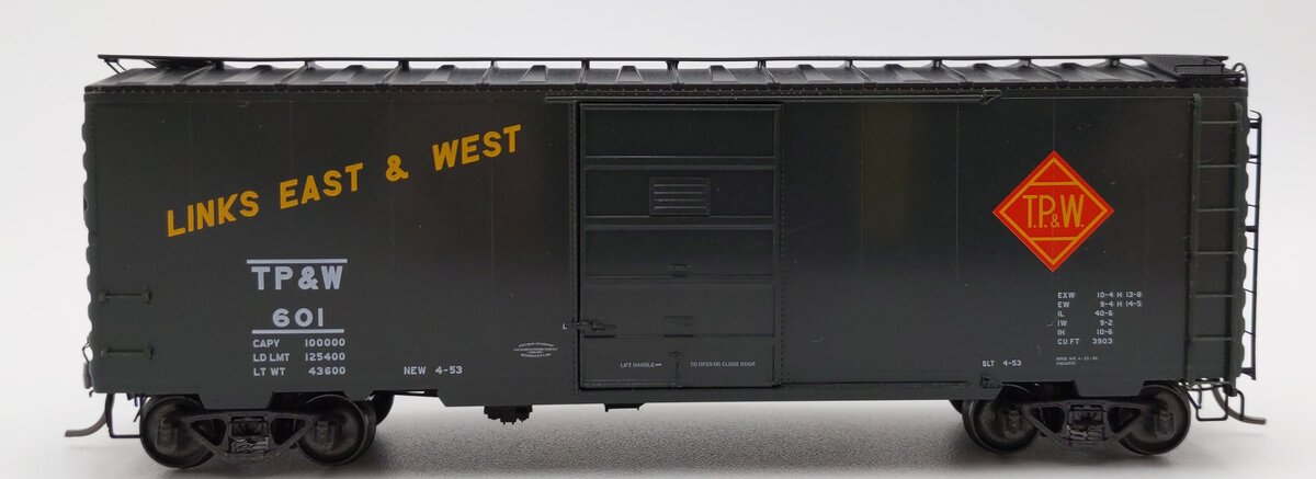 Kadee 4813 HO Scale Toledo, Peoria & Western 40' PS-1 Boxcar #601 EX/Box