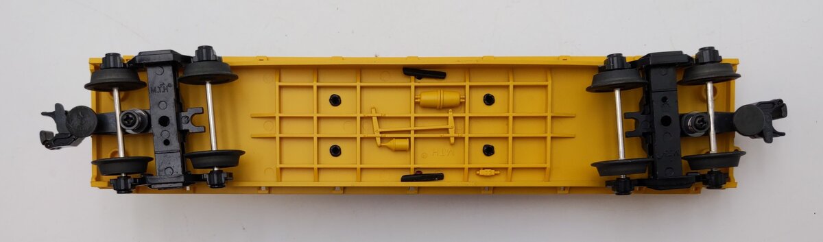 MTH 33-7603 O Gauge Chessie Flatcar w/ Corvette #81130 LN/Box
