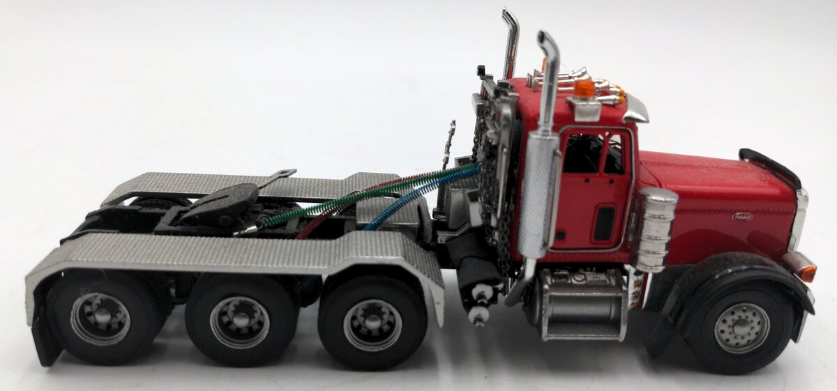 Sword Models 1:50 Scale Diecast Peterbilt 379 Tractor VG