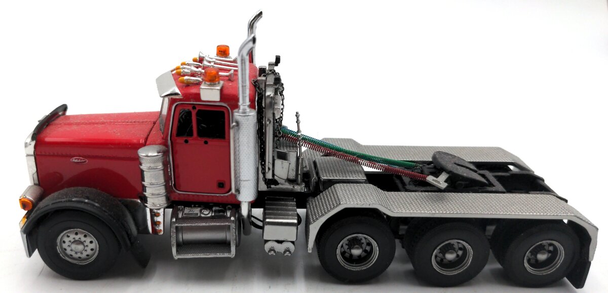 Sword Models 1:50 Scale Diecast Peterbilt 379 Tractor VG