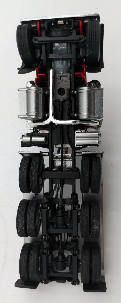 Sword Models 1:50 Scale Diecast Peterbilt 379 Tractor VG