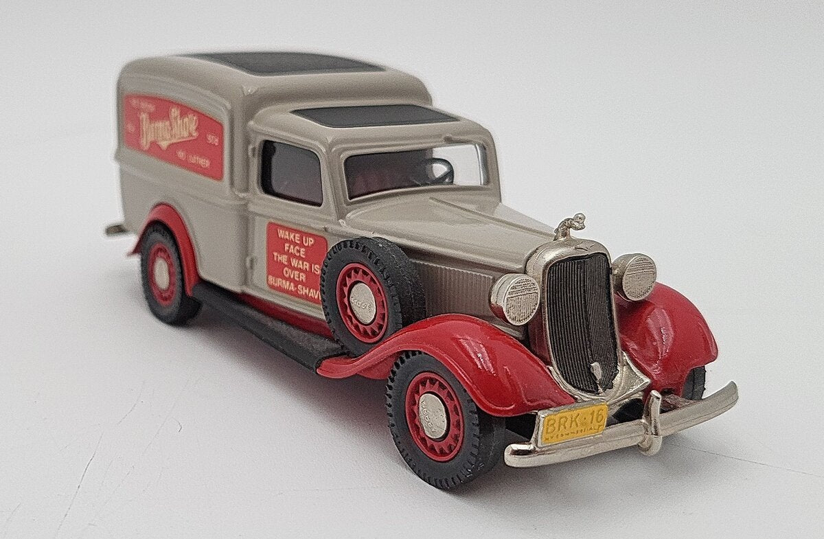 Brooklin Models 1:43 No. 16 Burma Shave 1936 Dodge Van EX