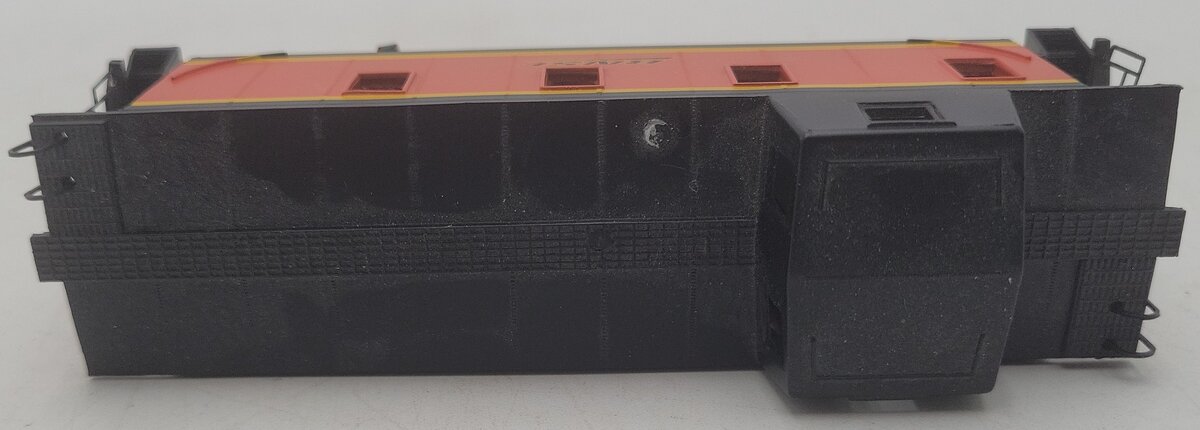 Bachmann HO Scale Burlington Northern Santa Fe Caboose EX