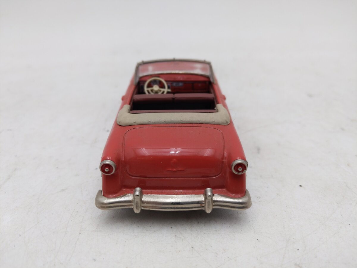 Collector's Classics 205451 1:43 1953 Ford Sunliner EX