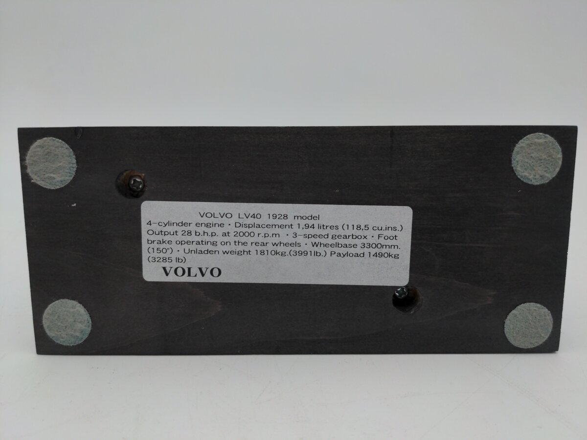 Volvo Merchandise Corp Volvo 1928 Automobile Desk Paperweight VG