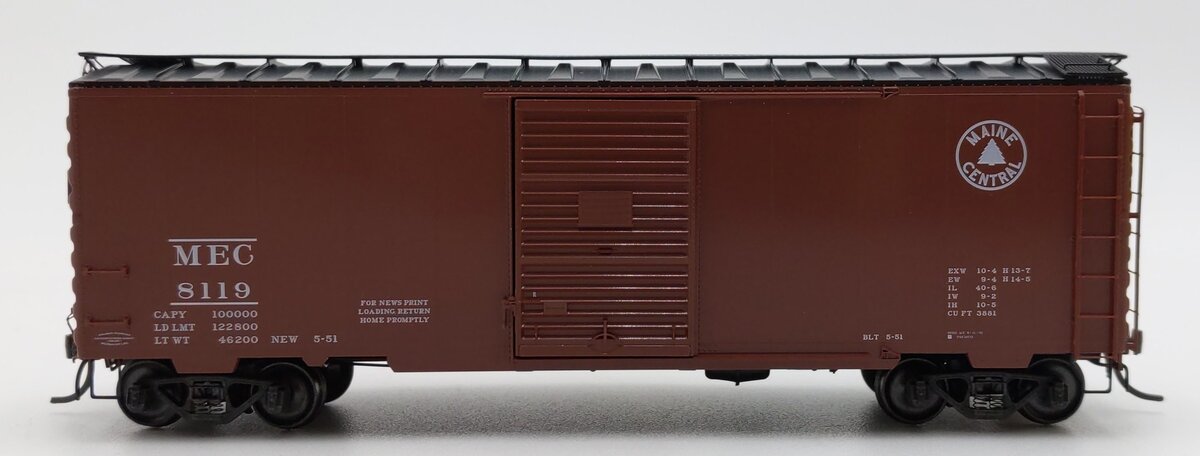 Kadee 4811 HO Maine Central PS-1 Boxcar #8119 w/#2100 Scale Coupler EX/Box