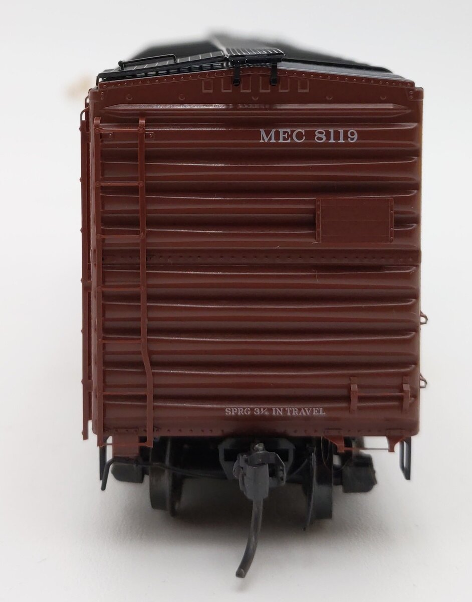 Kadee 4811 HO Maine Central PS-1 Boxcar #8119 w/#2100 Scale Coupler EX/Box