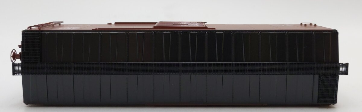 Kadee 4811 HO Maine Central PS-1 Boxcar #8119 w/#2100 Scale Coupler EX/Box