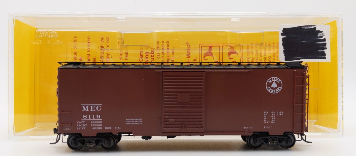 Kadee 4811 HO Maine Central PS-1 Boxcar #8119 w/#2100 Scale Coupler EX/Box