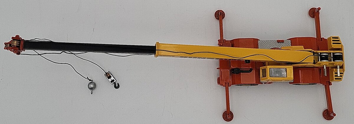 NZG 530/09 1:87 Scale Sunshine Grove RT 700 E Mobile Crane Diecast EX
