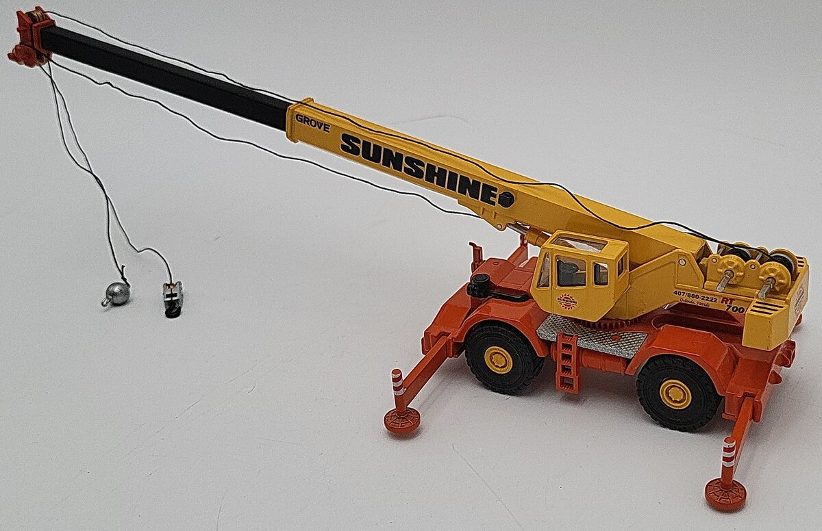NZG 530/09 1:87 Scale Sunshine Grove RT 700 E Mobile Crane Diecast EX
