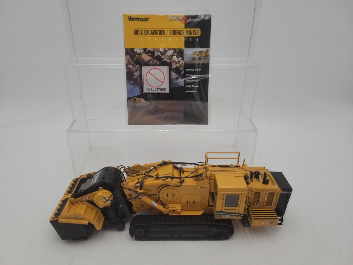 Vermeer T 1255 1:50 Scale Yellow Commander 3 Terrain Leveler Diecast Model LN