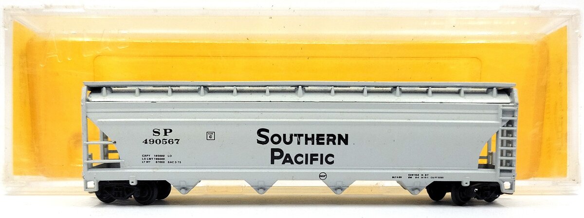 Atlas 3702 N Scale Southern Pacific "Centerflow" Hopper #490567 EX/Box