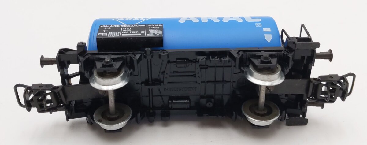 Marklin 4646 HO Scale Aral Tank Car EX/Box