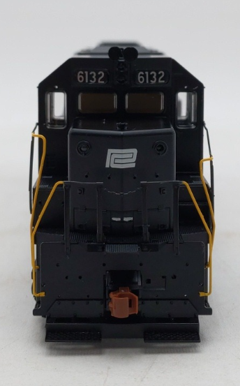 Scale Trains SX111180 HO Penn Central Diesel Locomotive #6132 w/ DCC & Sound LN/Box