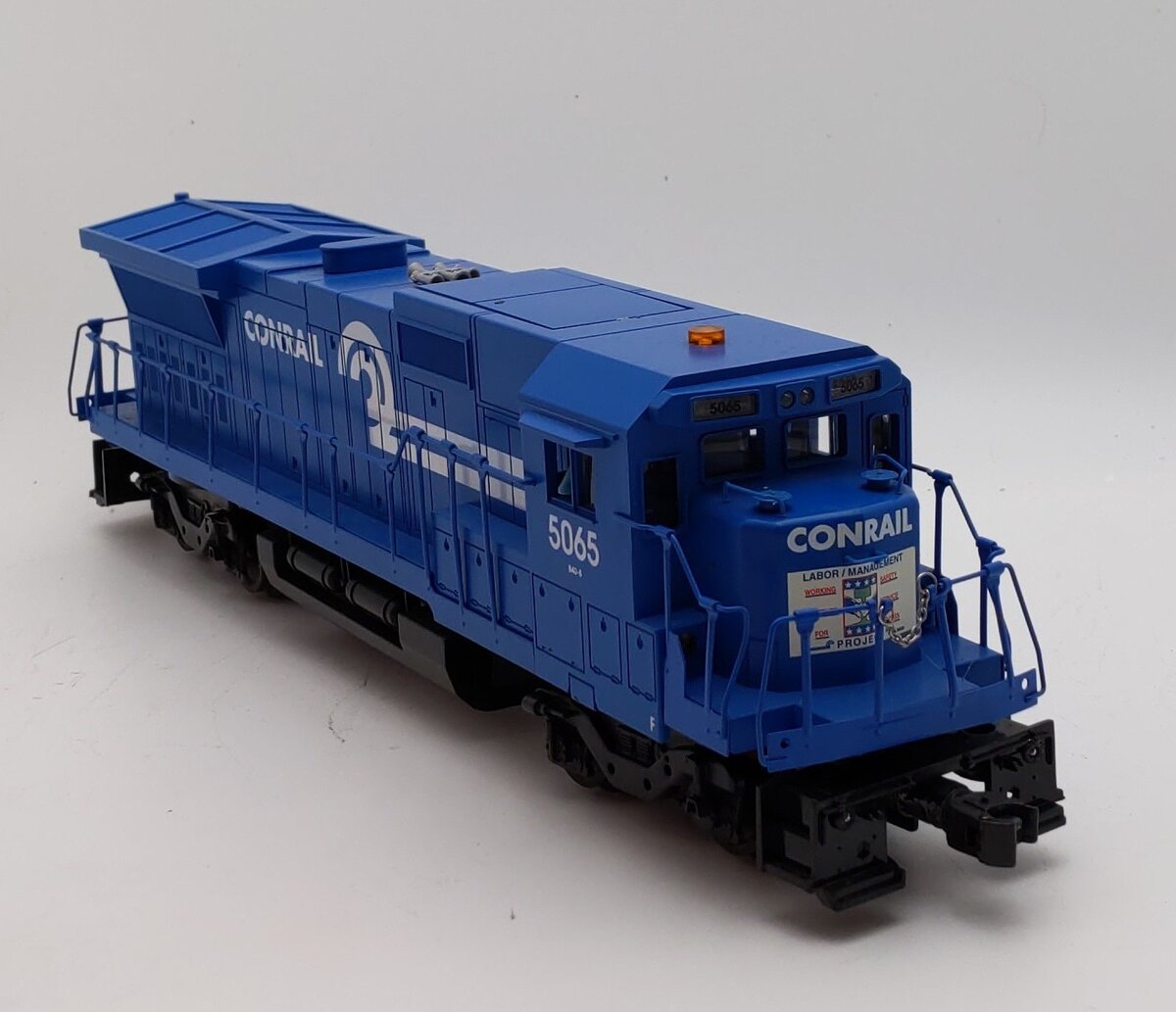 Lionel 6-18240 O Conrail Dash 8-40B Diesel Locomotive w/TMCC #5065 LN/Box