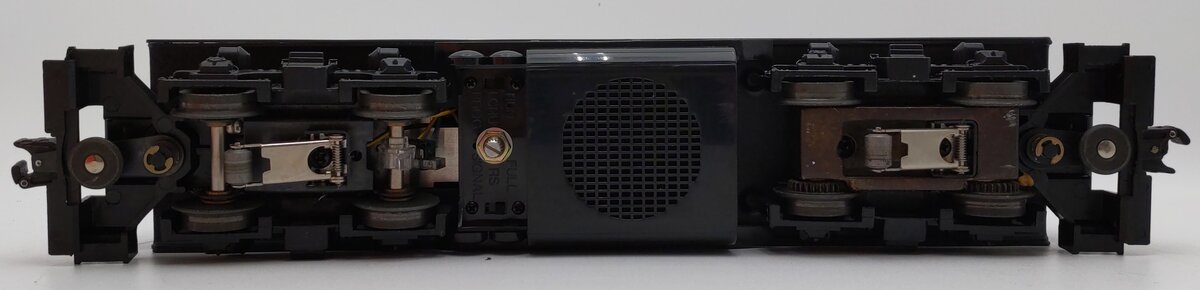Lionel 6-18563 O Gauge New York Central GP-9 Diesel Locomotive #2380 EX/Box