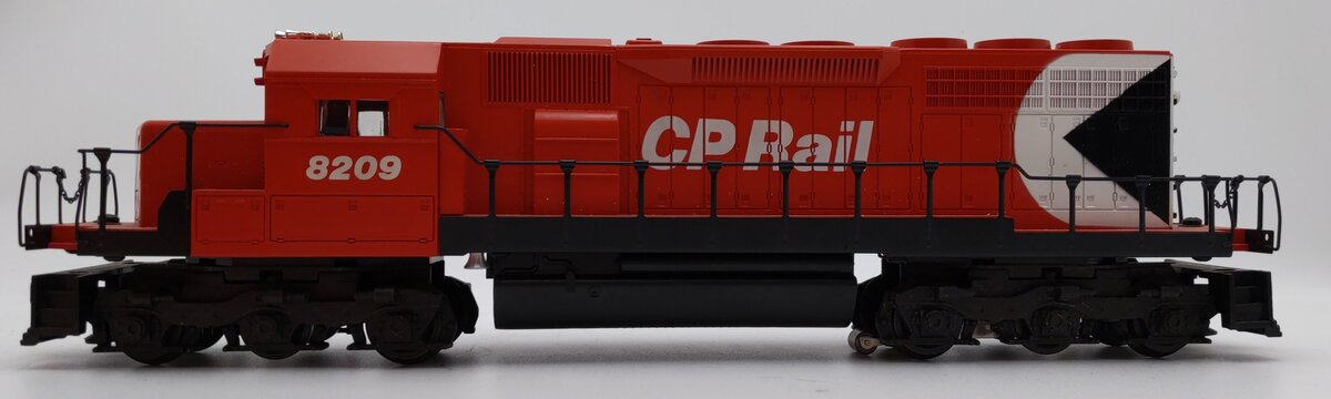 Lionel 6-18209 O Gauge Canadian Pacific SD40 Dummy Diesel Locomotive #8209 EX/Box