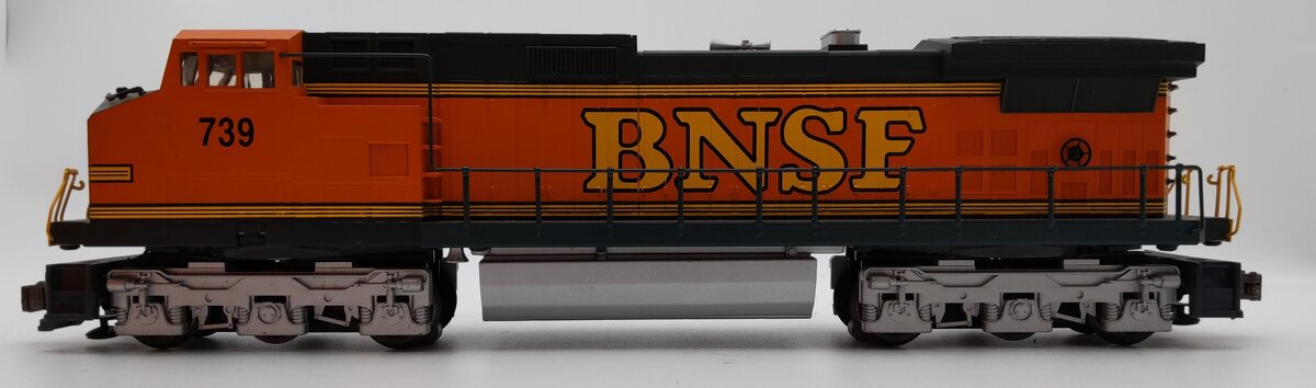Lionel 6-18231 O Gauge BNSF Dash 9 Diesel Locomotive #739 EX/Box