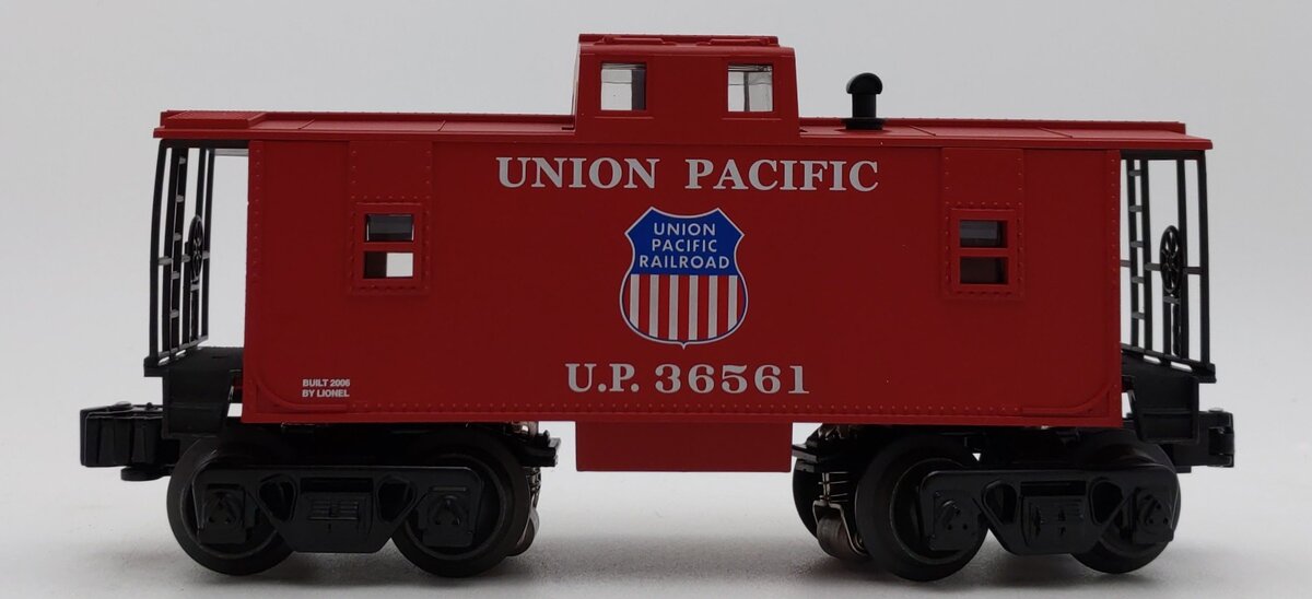 Lionel 6-36561 O Gauge Union Pacific Illuminated Caboose LN/Box