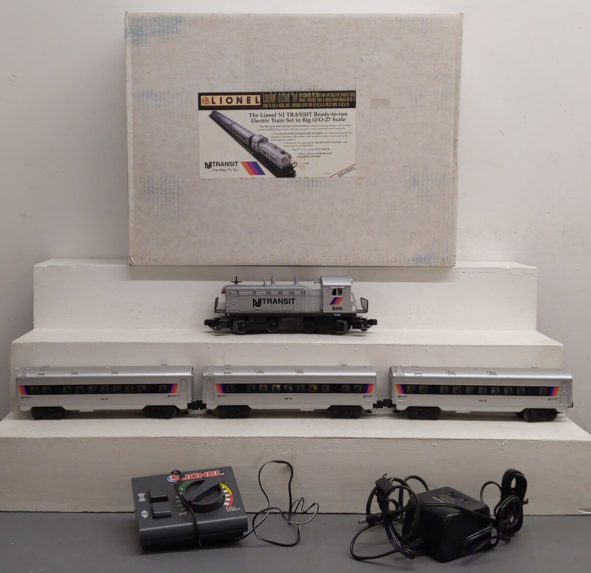 Lionel 6-11828 O Gauge NJ Transit Diesel Diesel Passenger Car Set EX/Box