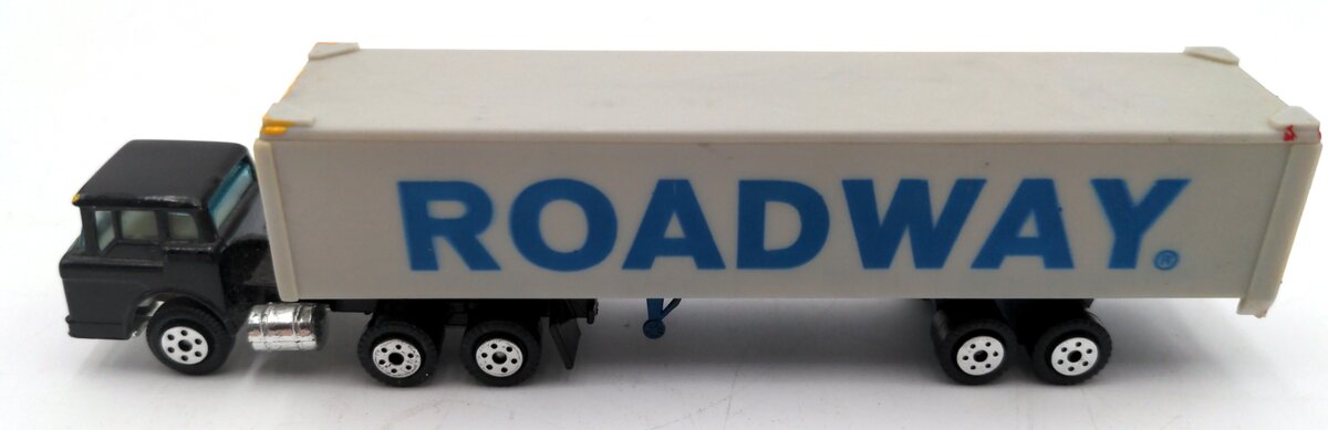 YatMing 1:87 Scale Diecast Roadway Semi-Truck EX