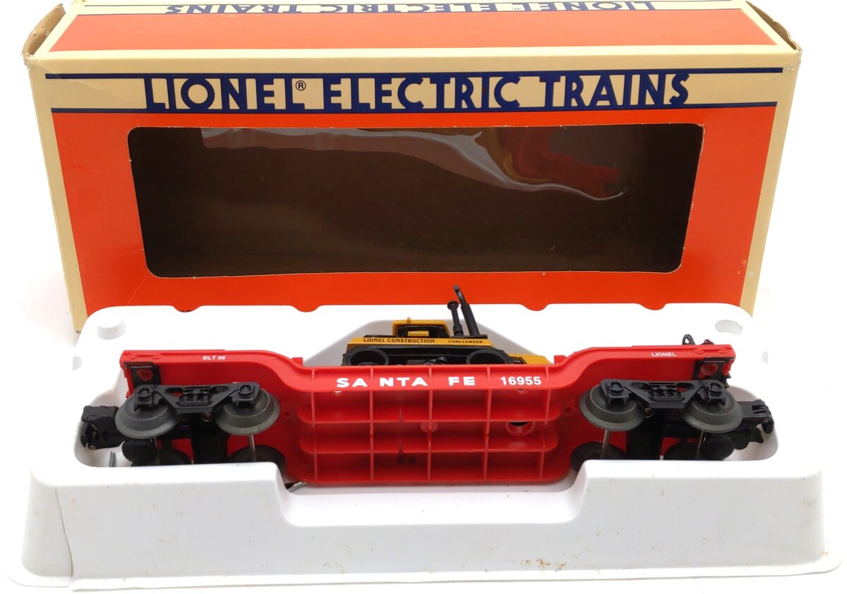 Lionel 6-16955 O Gauge Santa Fe Flatcar with Ertl Challenger EX/Box
