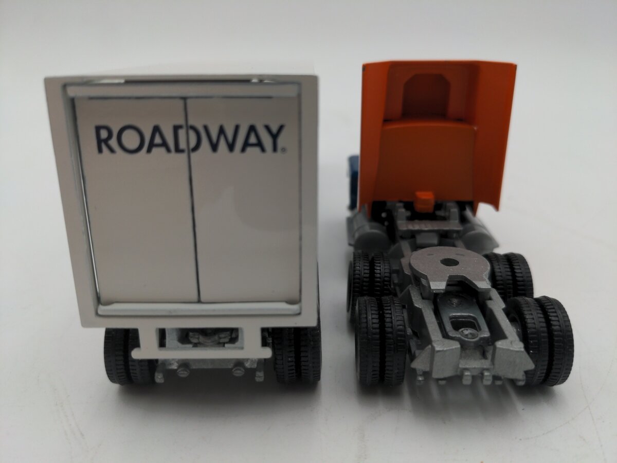 Winross Roadway 1:64 Scale Diecast Semi-Truck EX/Box