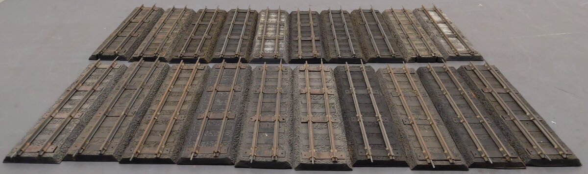 American Flyer 726 Vintage S Gauge Straight Rubber Roadbed w/ Track (20) VG