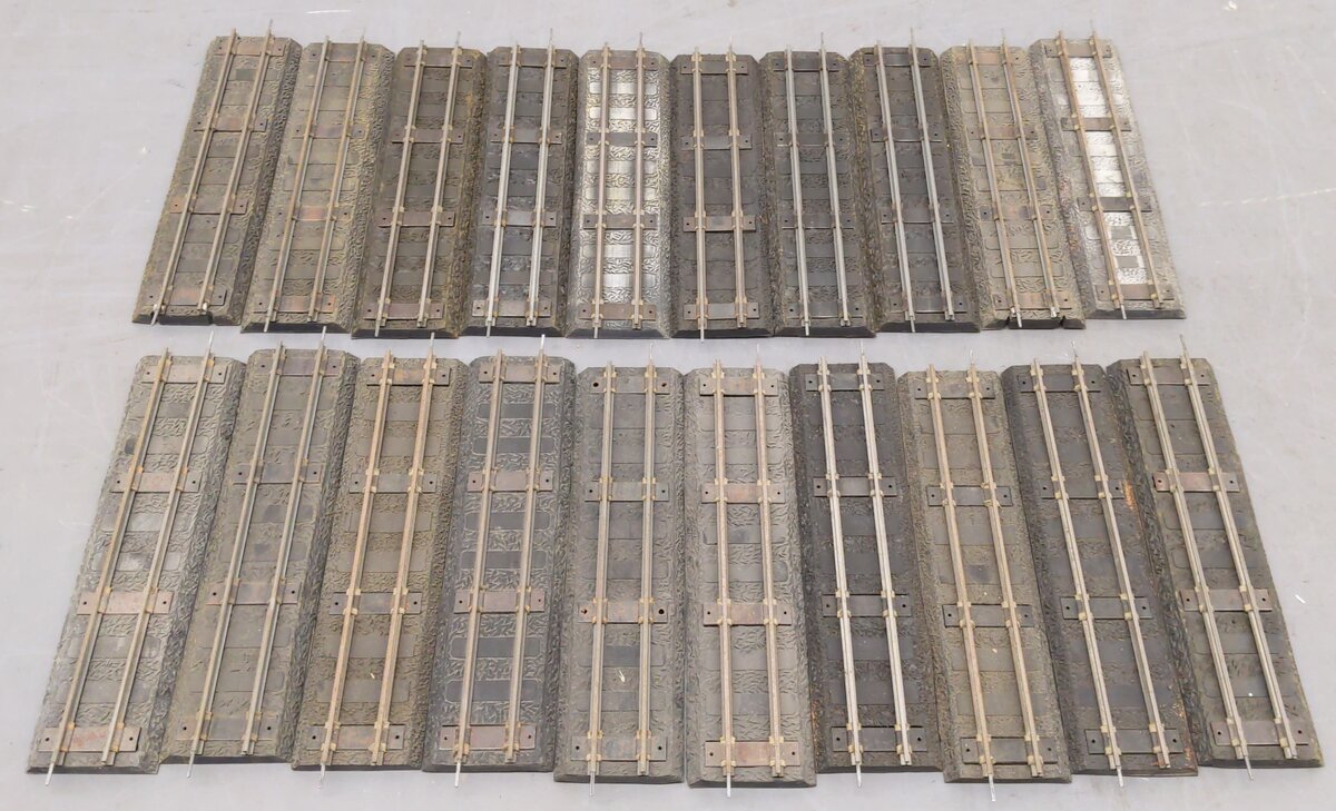 American Flyer 726 Vintage S Gauge Straight Rubber Roadbed w/ Track (20) VG