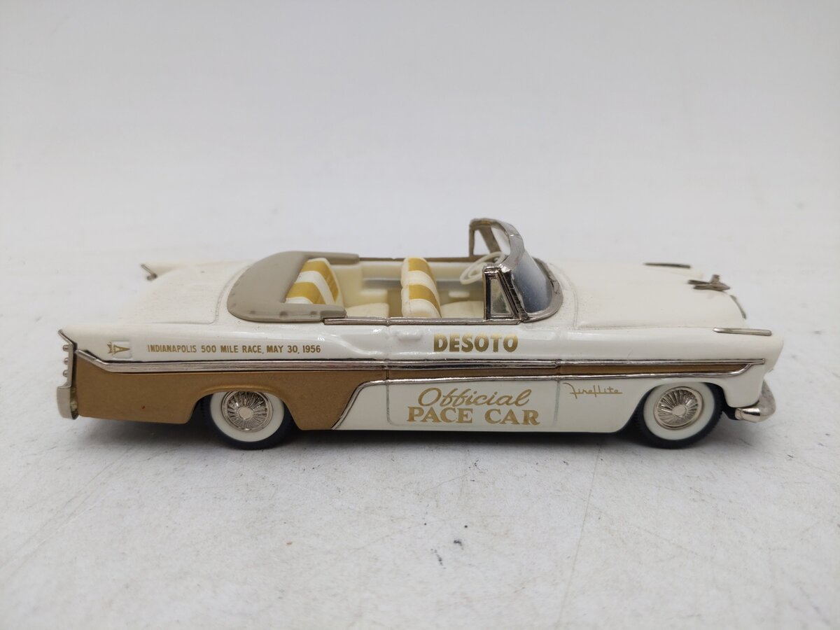 Collector's Classics 58596 1:43 1956 DeSoto Fireflite EX/Box