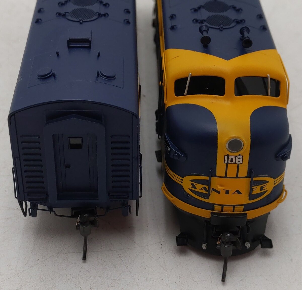 Hallmark Models BRASS HO Santa Fe FT A&B Dual-Powered Diesel Locomotives VG/Box