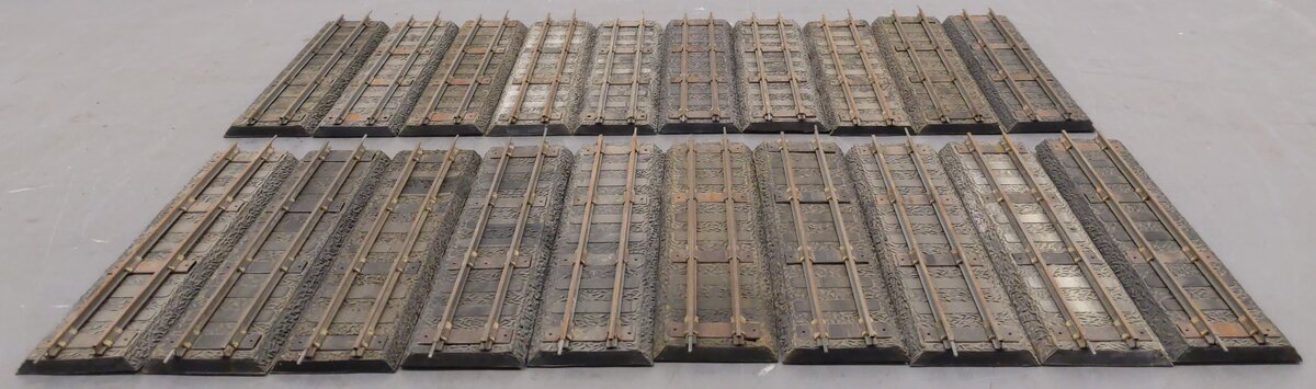 American Flyer 726 Vintage S Gauge Straight Rubber Roadbed w/ Track (20) VG
