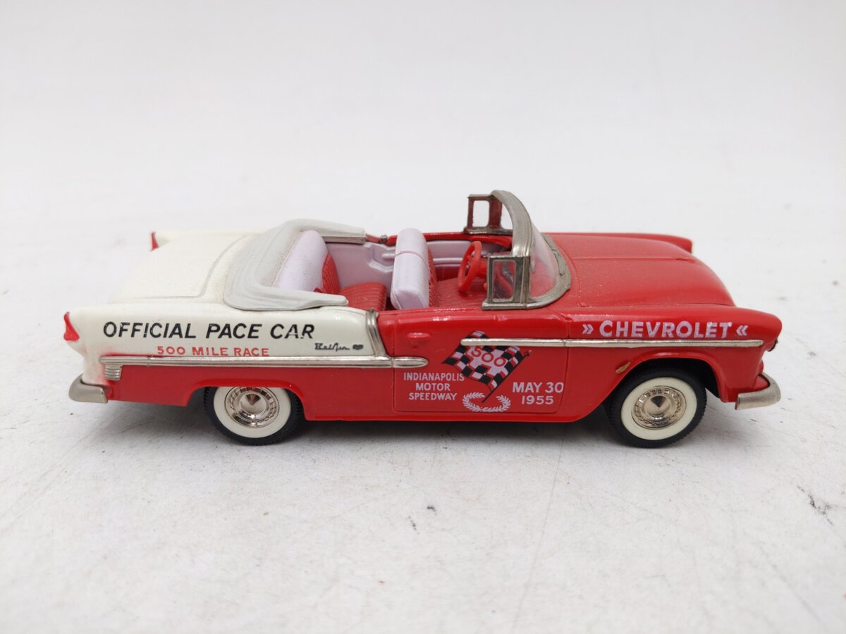 Collector's Classics 19720 1:43 1955 Chevrolet Pace Car EX/Box