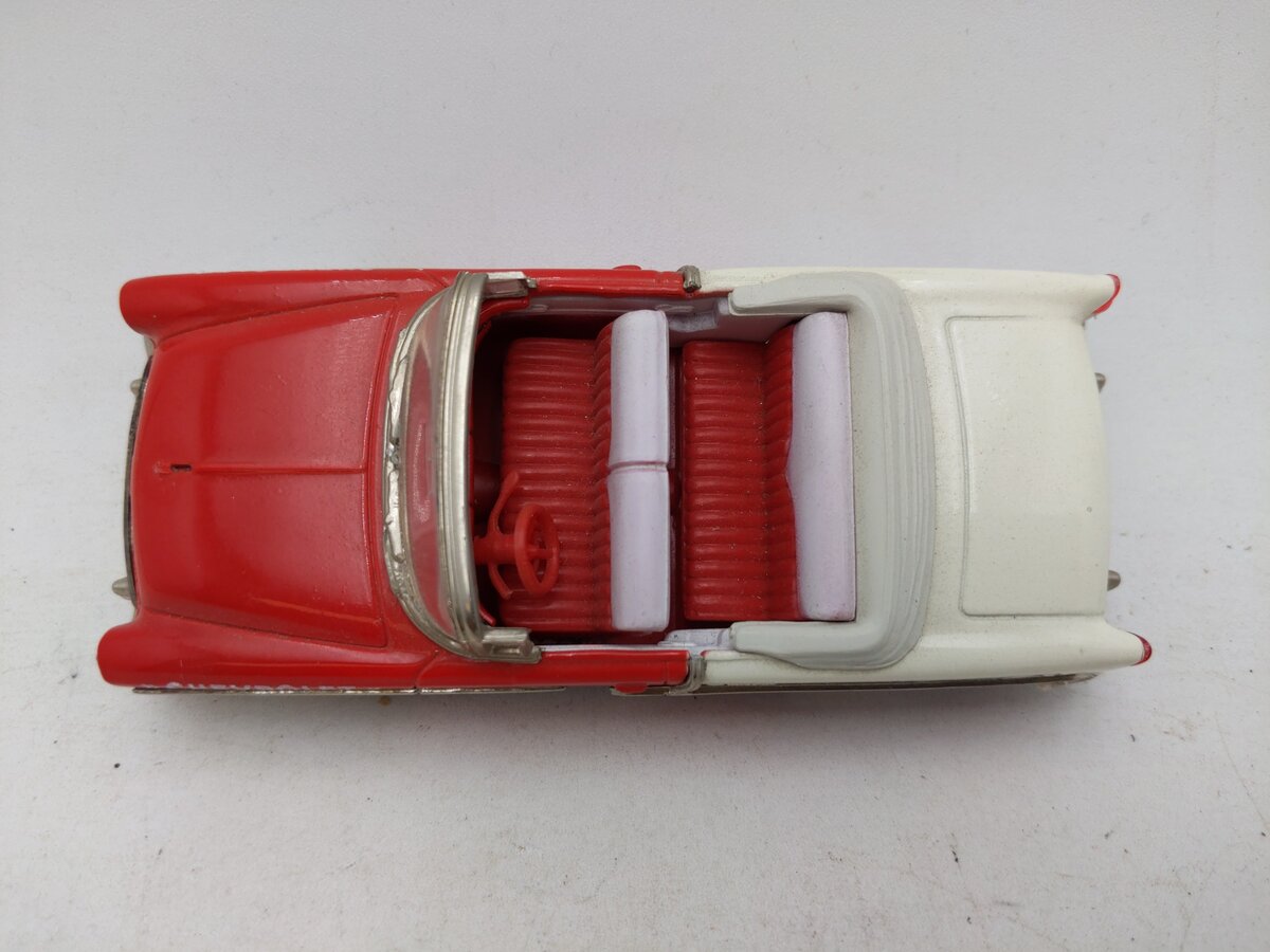 Collector's Classics 19720 1:43 1955 Chevrolet Pace Car EX/Box