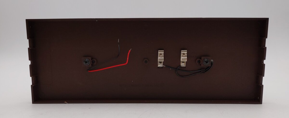 MTH 30-9006 O Gauge Passenger Station Platform (Gray Roof/Brown Base) LN/Box