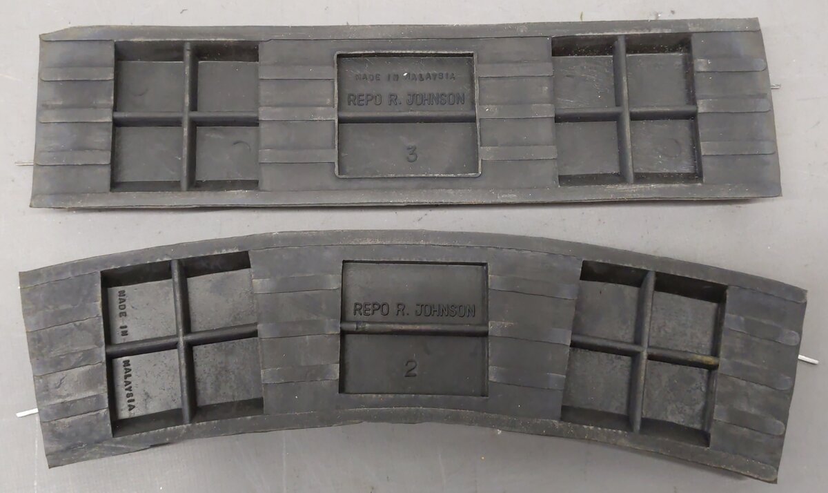American Flyer 726 & 727 S Gauge Vintage Rubber Roadbeds w/ Track [20] VG