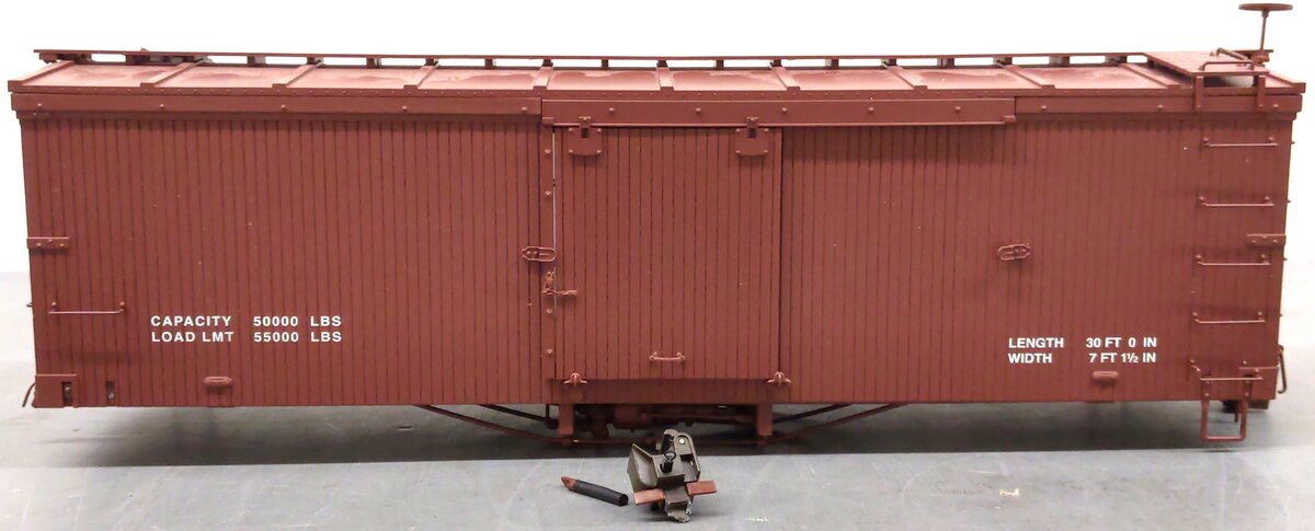 Bachmann 88699 1:20.3 Scale Undecorated Box Car w/Murphy Roof & Data VG
