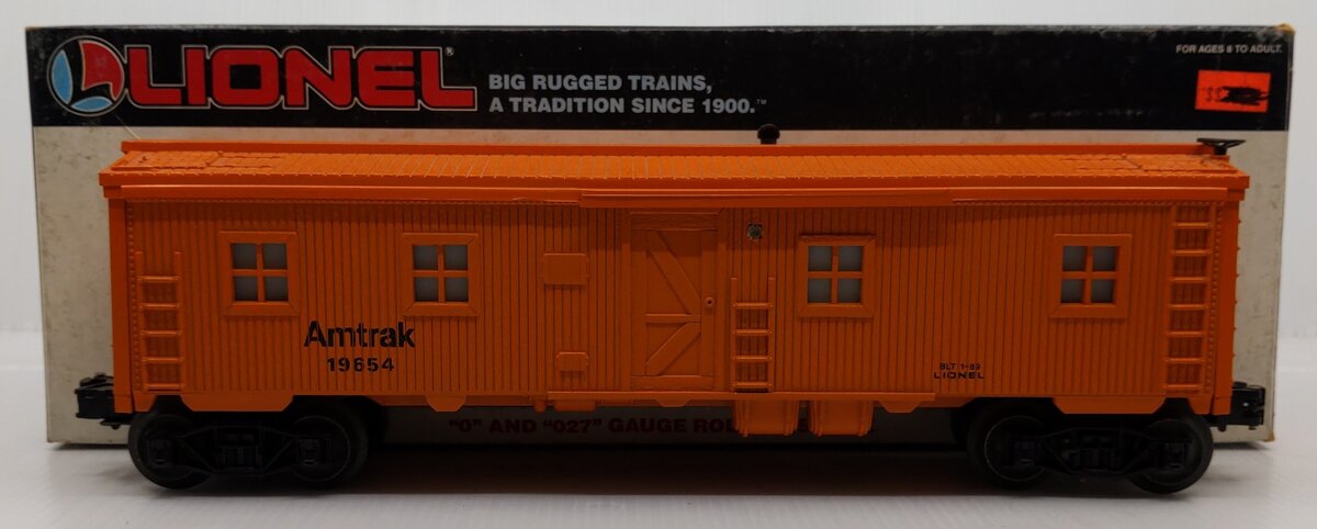 Lionel 6-19654 O Gauge Amtrak Bunk Car W/ Lighted Interior #19654 VG/Box