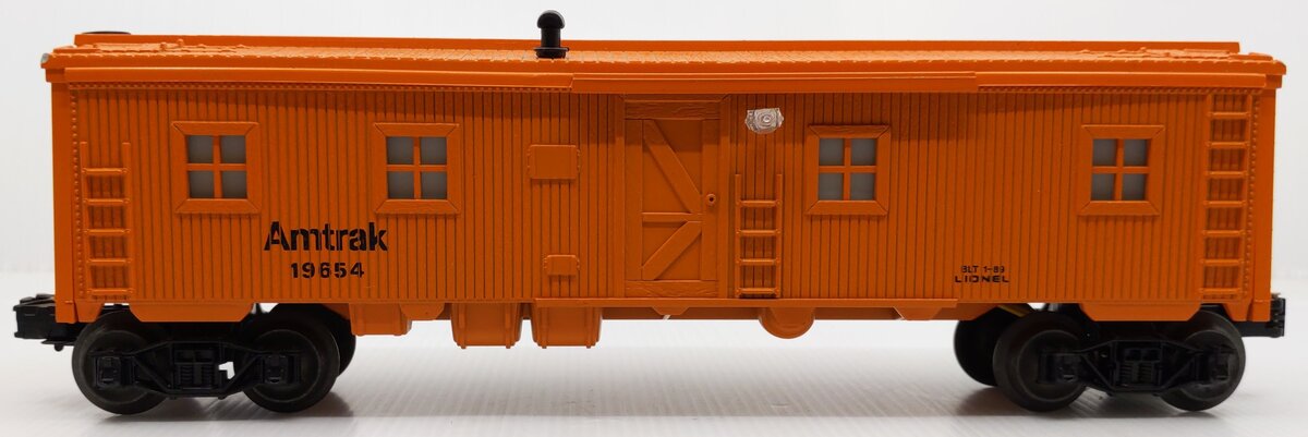 Lionel 6-19654 O Gauge Amtrak Bunk Car W/ Lighted Interior #19654 VG/Box