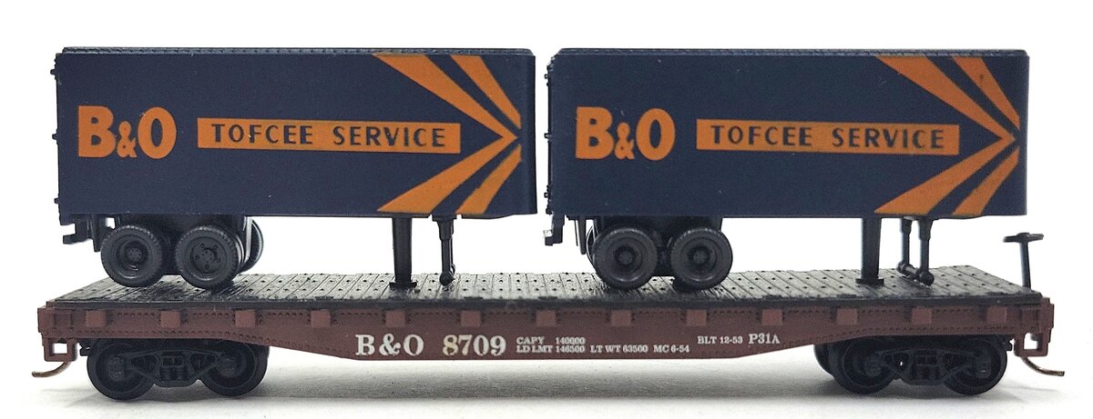 Atlas 3749 N Scale Baltimore & Ohio Piggy Back Flat #8709 w/B&O Toffee Trailers LN/Box