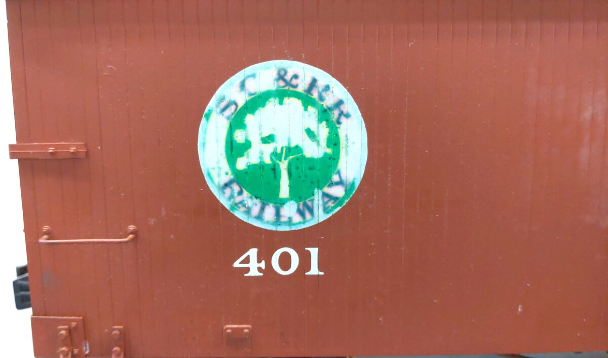 AMS AM31-180 Narrow Gauge Box Car - SC & RR #401 - Metal Wheels/Box