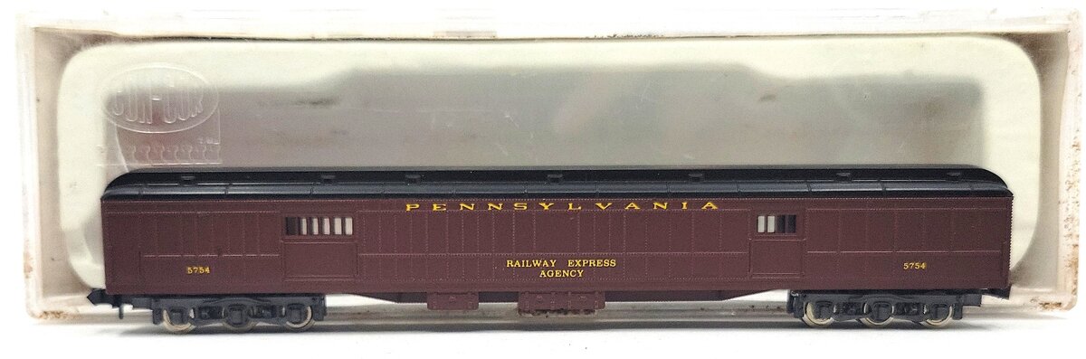 Con-Cor 0003-5241B N Pennsylvania Heavyweight Passenger Car #5754 LN/Box