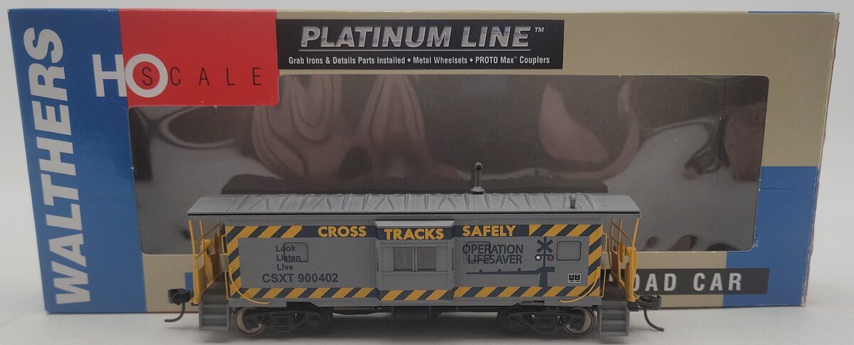 Walthers 932-40463 HO Scale CSX International Car Co. Bay Window Caboose #900402 EX/Box
