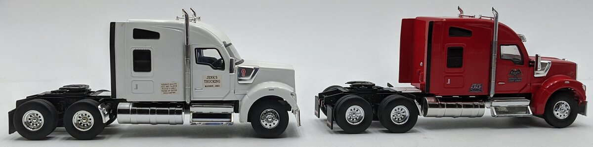 Tonkin 1:50 Diecast Kenworth W990 Sleeper Cab Set of Two White/Red VG/Box