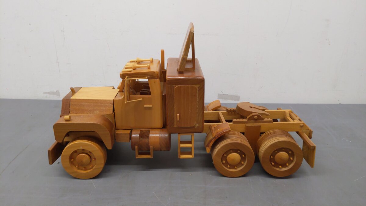 Unknown Manufacturer All Wood Tractor Trailer Handmade Opening Hood EX